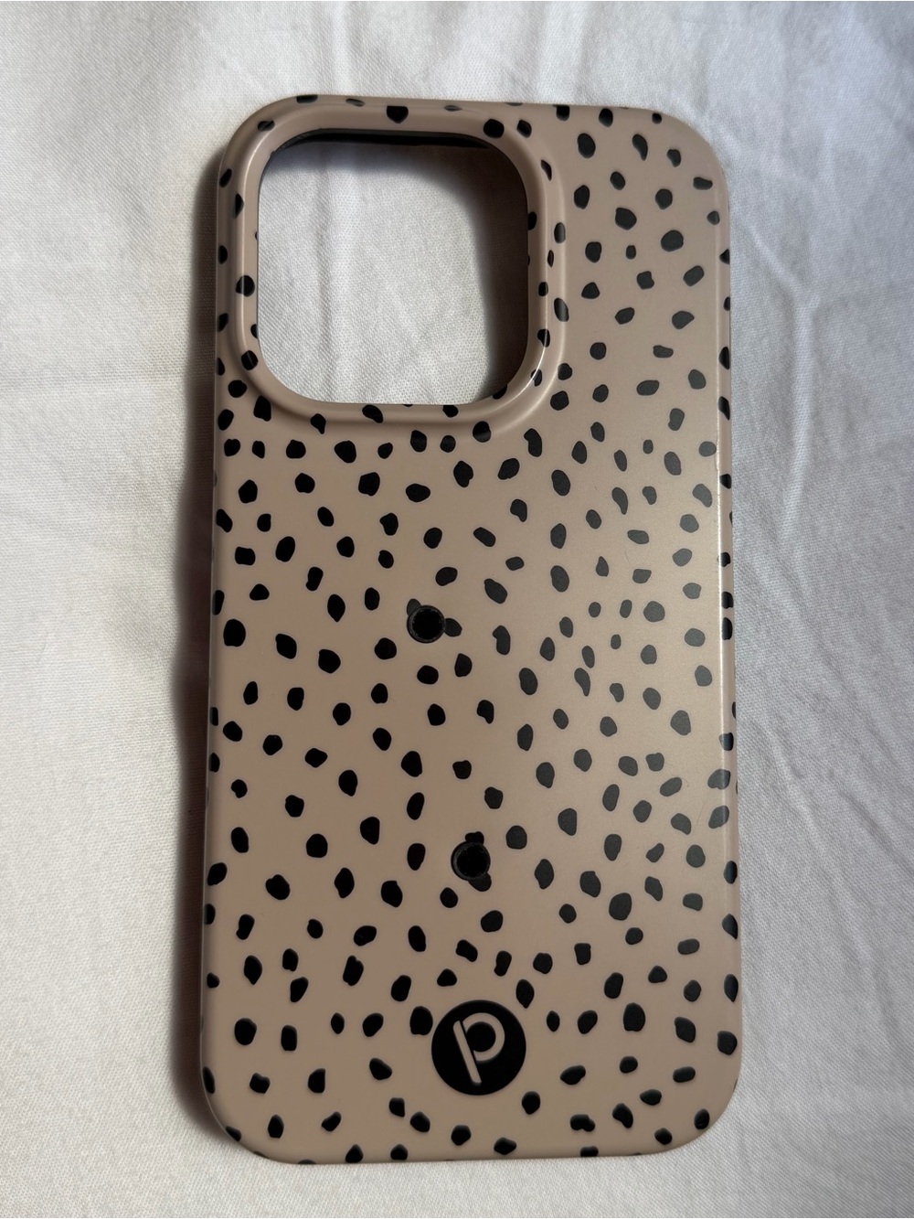 Loopy iPhone 15 PRO Spotted Tan & Black Phone Case